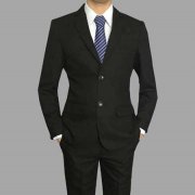 畢業(yè)季是否需要選擇定制西服進行面試？