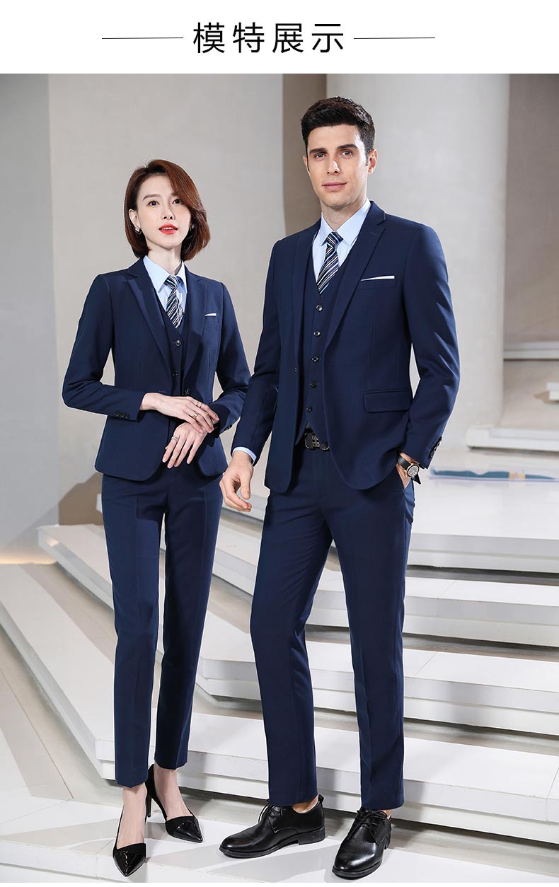 企業(yè)定做團(tuán)體西服模特展示圖片1